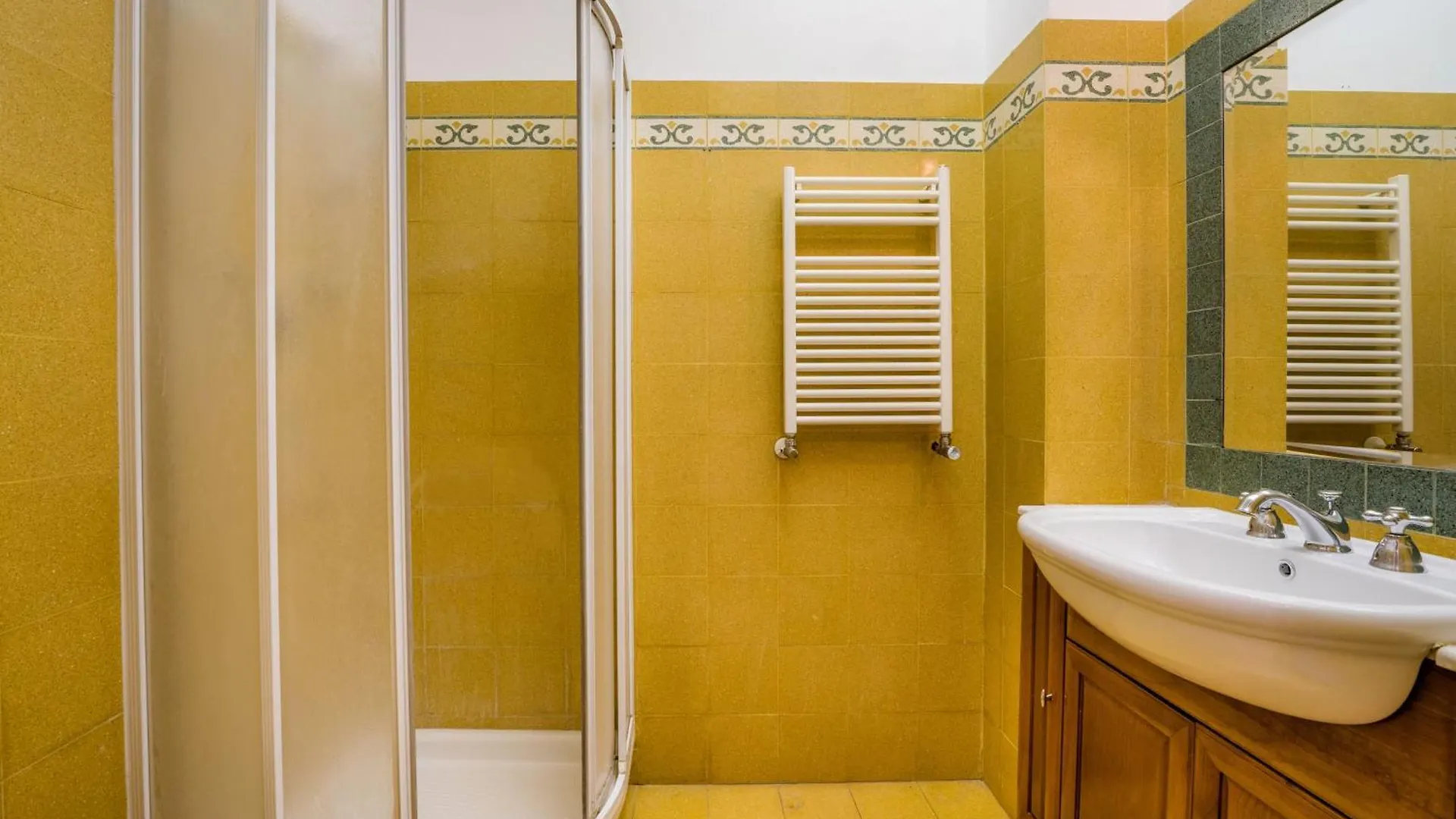 The British Corner, Central Cozy Loft With Garden 10 Min From Center 0*, Rome Italy